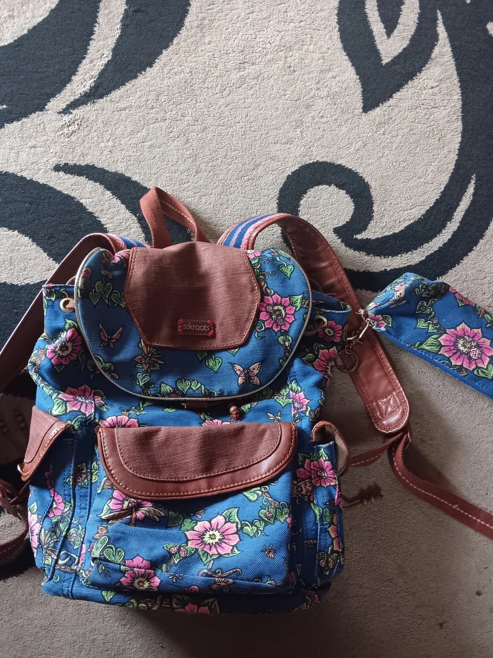 Sakroots  Canvas Backpack and Matching Pouch